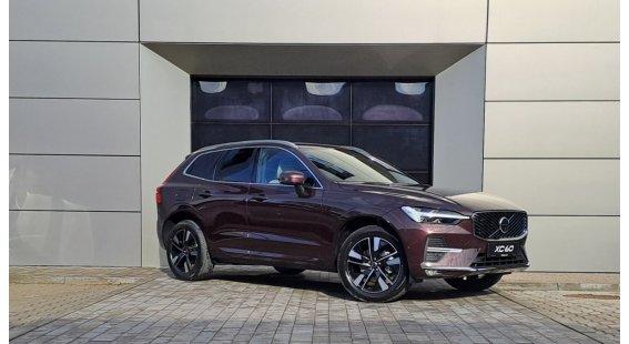 Volvo XC60 B5 (P) Plus Bright AT8 AWD