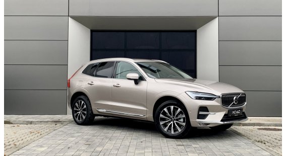 Volvo XC60 B5 (P) Plus Bright AT8 AWD