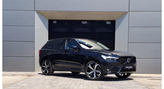 Volvo XC60 B5 (P) ULTRA DARK AT8 AWD