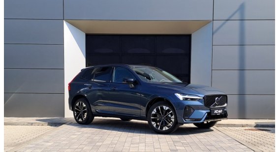Volvo XC60 B5 (P) Ultra Dark AT8 AWD