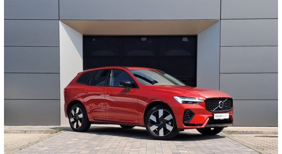 Volvo XC60 T6 Recharge Plus Dark AT8 eAWD