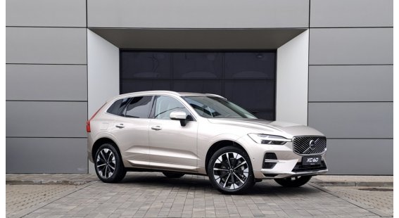 Volvo XC60 T8 Recharge Plus Bright AT8 eAWD Volvo XC60 T8 Recharge Plus Bright AT8 eAWD