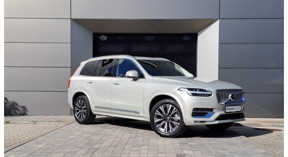 Volvo XC90 B5 (D) INSCRIPTION AT8 AWD 7 miest