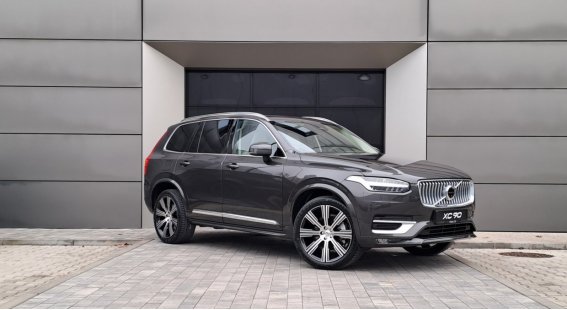 Volvo XC90 B5 (D) ULTIMATE BRIGHT AT8 AWD 7 miest