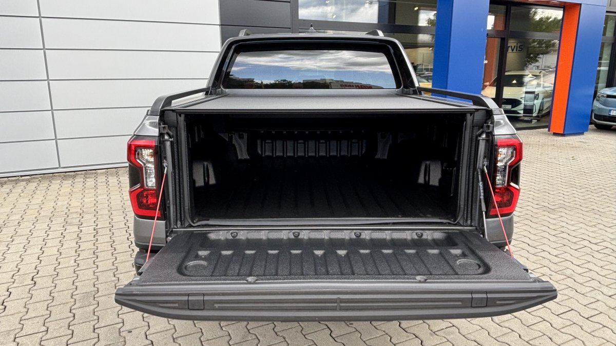 Ford Ranger 3.0 PLATINUM 3.0V6 EcoBlue IHNEĎ K ODBERU!!!