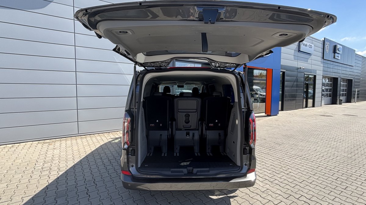 Ford Tourneo Custom 2,0TDCi Titanium X L2 AWD Moondust Silver (Ilustračná fotka)