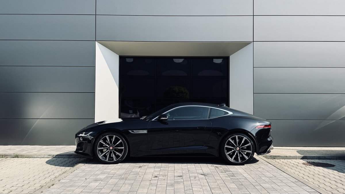 Jaguar F-TYPE 5.0 S/C 575k AWD Coupe R