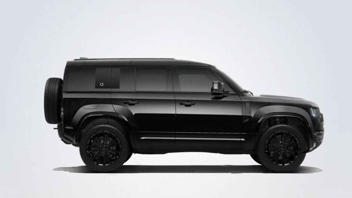 Land Rover Defender 4.4 V8 OCTA Black 110 P540 AWD Automat