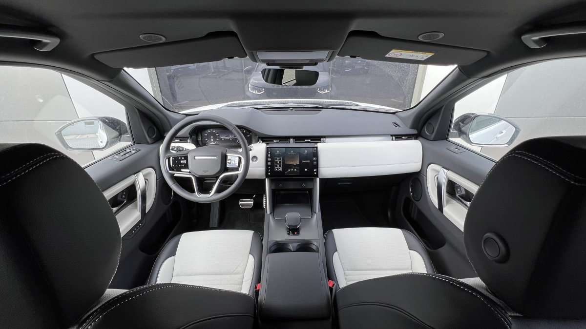 Land Rover Discovery Sport 2.0D I4 MHEV AWD R-Dynamic SE