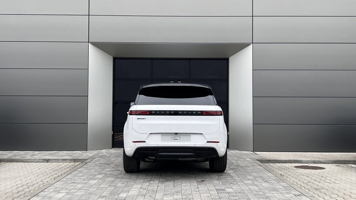 Land Rover Range Rover Sport 3.0D I6 D300 Dynamic SE