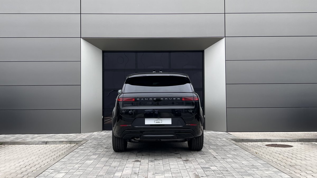 Land Rover Range Rover Sport 3.0D I6 D300 Dynamic SE