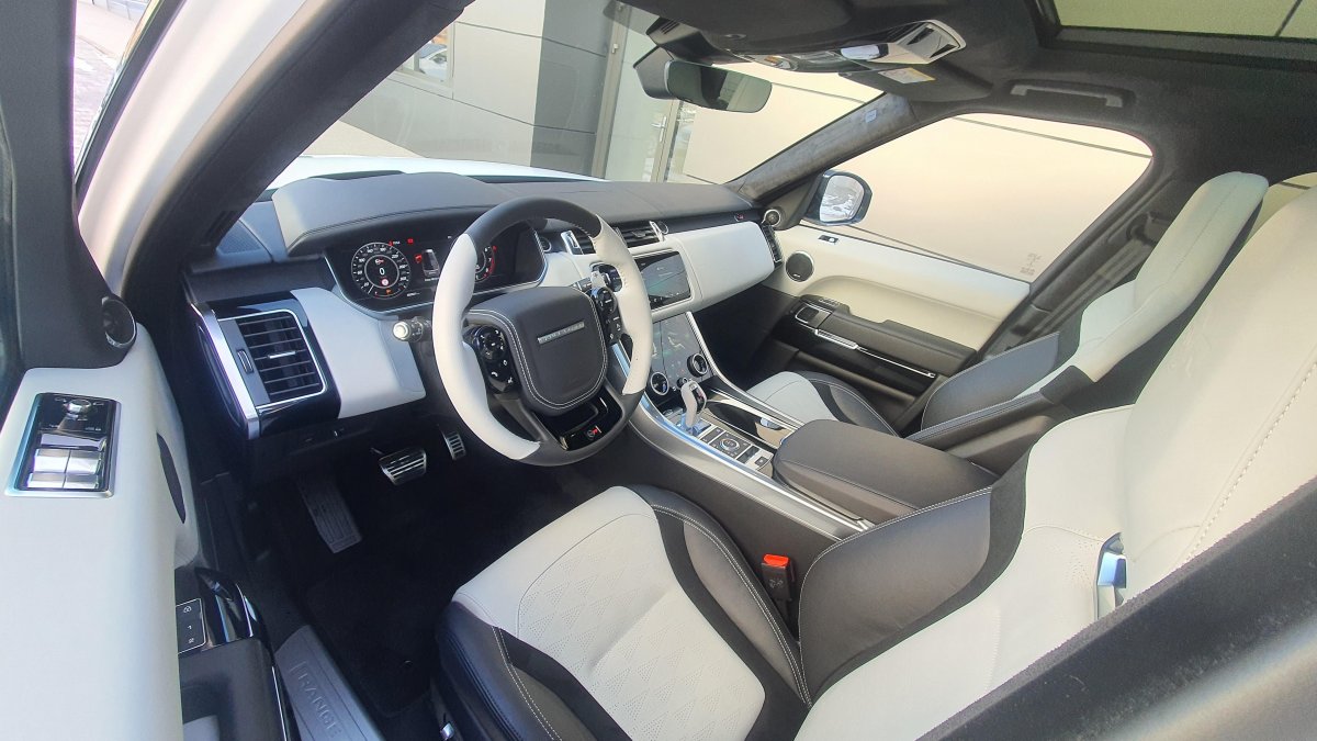 Land Rover Range Rover Sport 5.0 S/C SVR