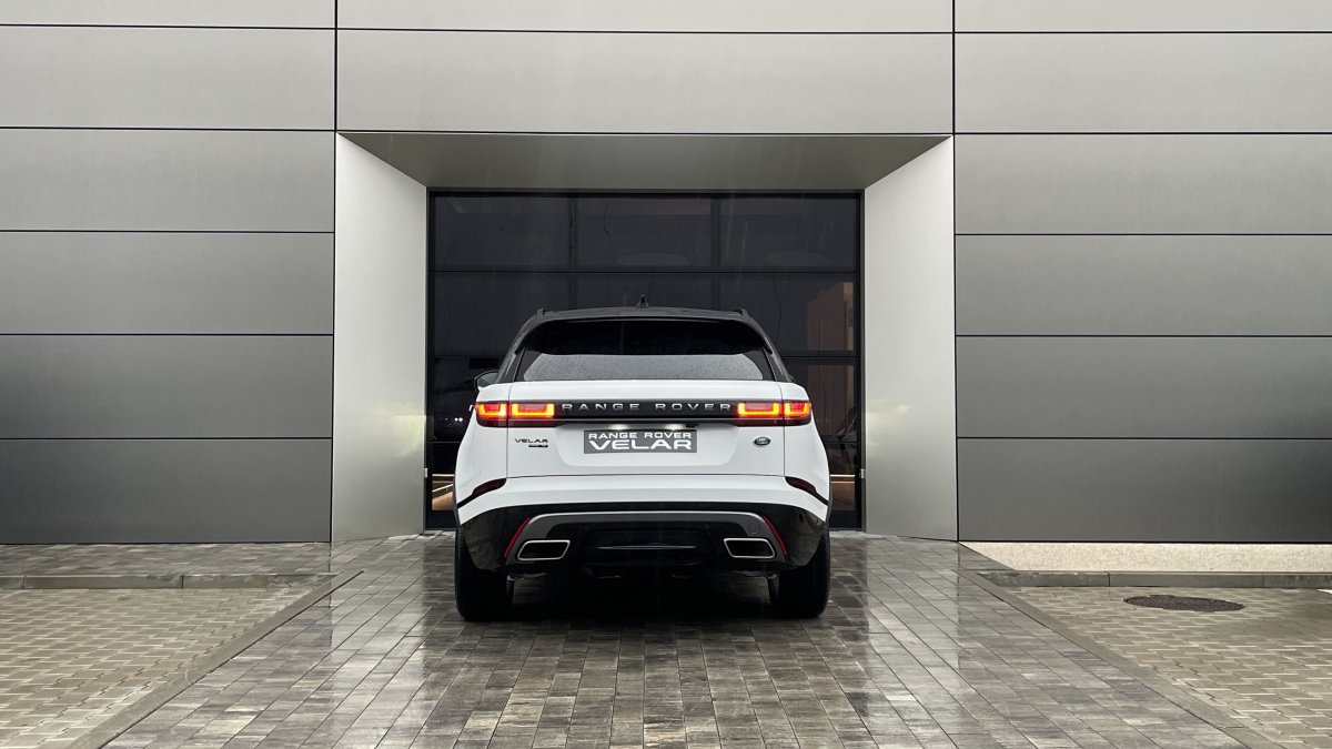 Land Rover Range Rover Velar 3.0D I6 MHEV AWD R-Dynamic SE