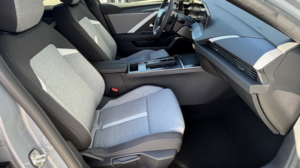 Opel Astra ST 1.5 CDTi ST Edition, 8 ročná záruka