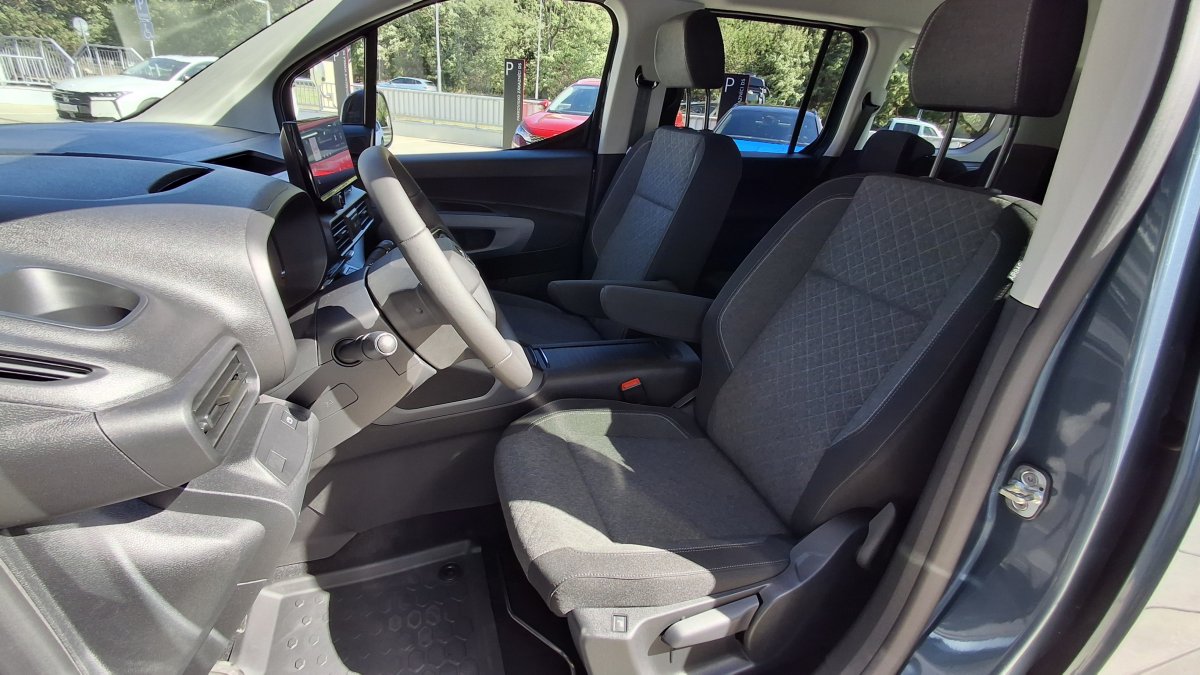 Opel Combo Life 1.5 CDTi Edition Plus L2 130k MT6
