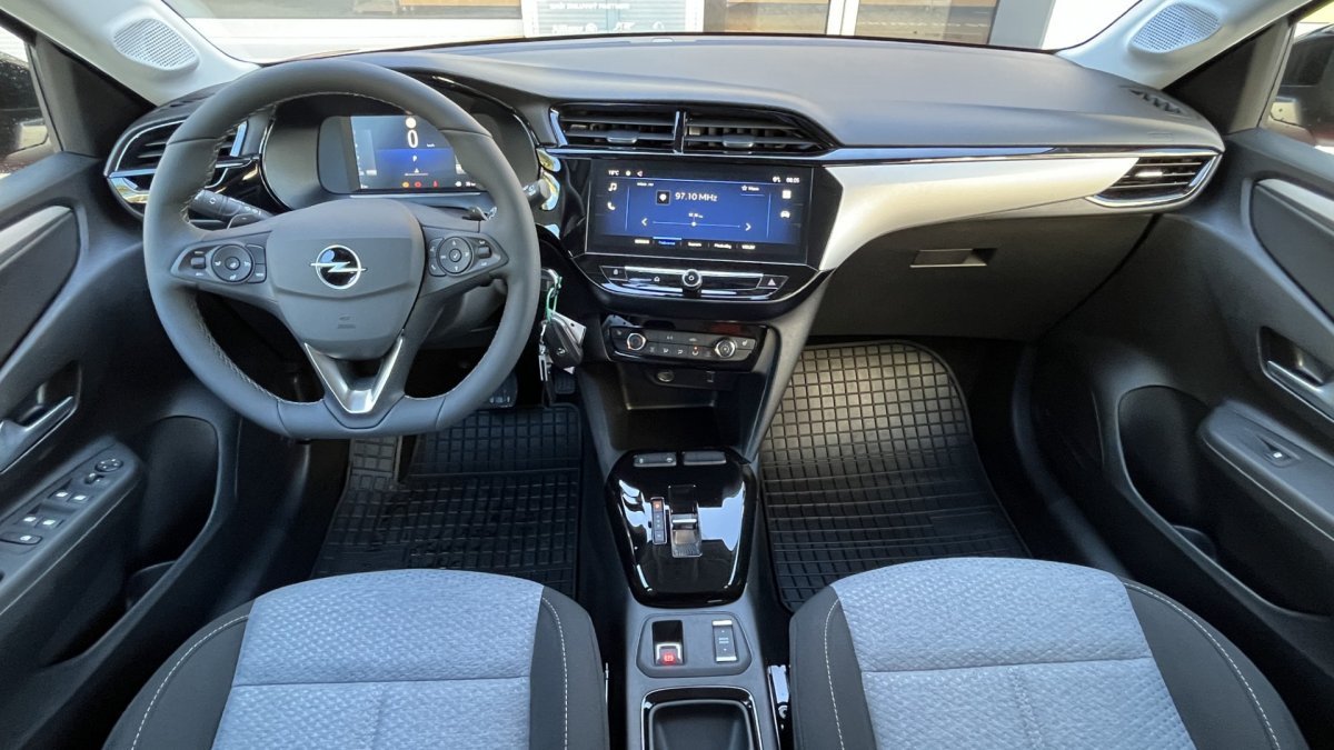 Opel Corsa NEW 1.2 Hybrid Edition 110k e-DCT6