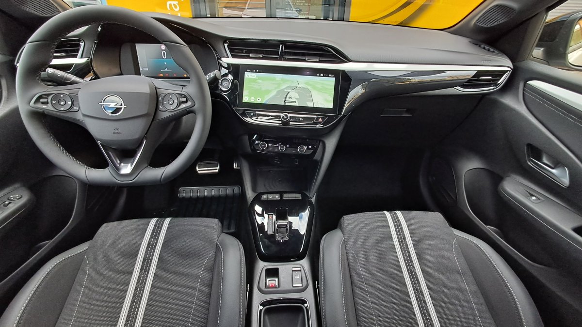 Opel Corsa NEW 1,2 Turbo GS 74kw AT8