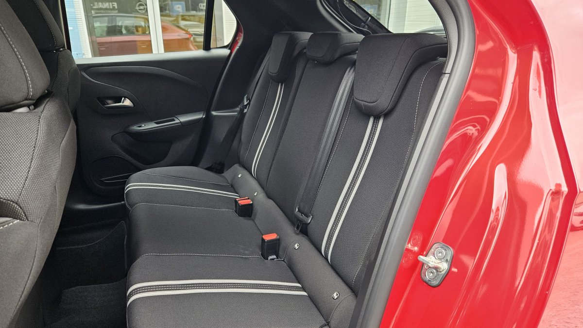 Opel Corsa NEW 1,2 Turbo YES 1,2T 74kW AT8