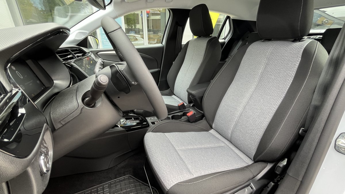 Opel Corsa NEW 1.2 Hybrid Edition HYBRID 48V 81 kW e-DCT6
