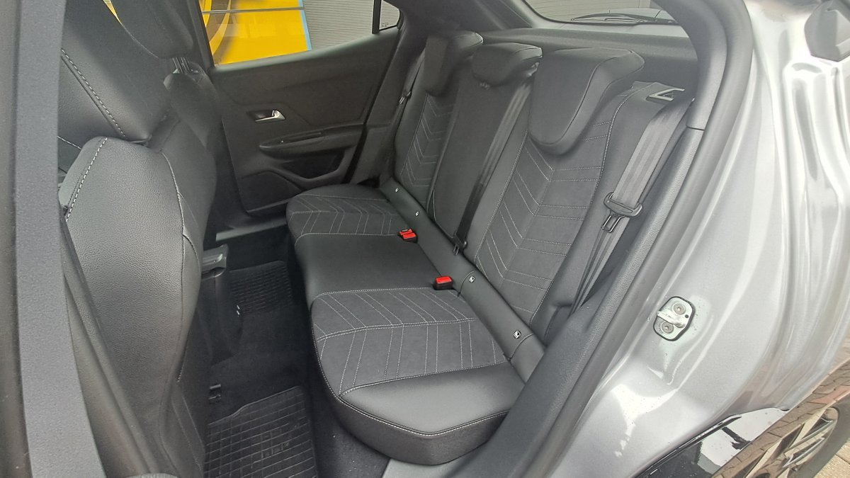 Opel Mokka NEW 1.2 Hybrid GS 107kw mHEV eDCT 6
