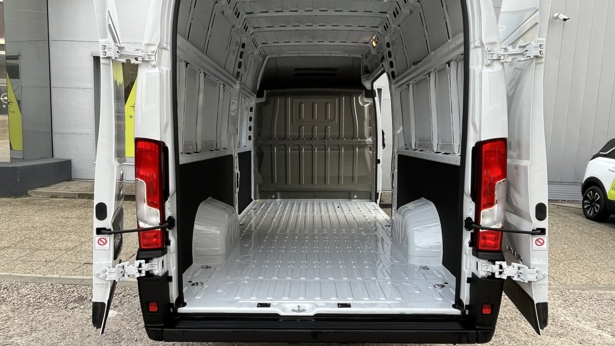 Opel Movano NEW 2,2 CDTi Van 3500 Heavy L4H3 132 kW MT6