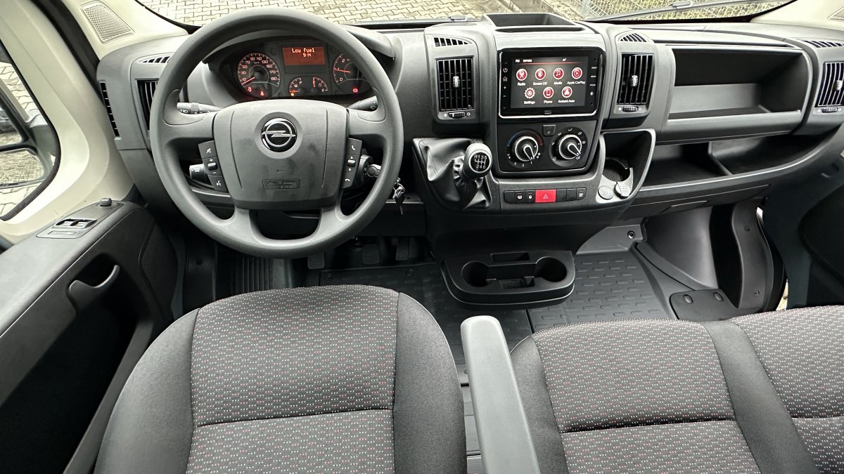 Opel Movano Van 2,2 CDTi 3500 Heavy L4H2 Odpružené sedadlo vodiča / Zosilnená náprava