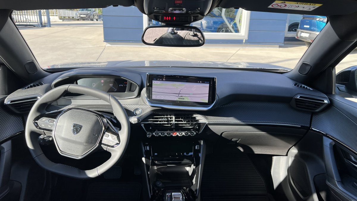 Peugeot 2008 NEW 1.2 Hybrid ALLURE 1.2 Hybrid 145k e-DCS6