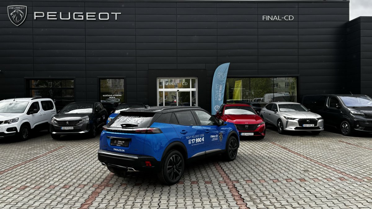 Peugeot 2008 NEW 1.2 PureTech  GT 1.2 130k EAT8         