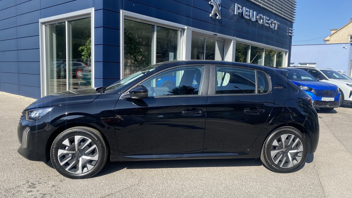 Peugeot 208 NEW 1.2 PureTech  STYLE 1.2 PureTech 100k BVM6 