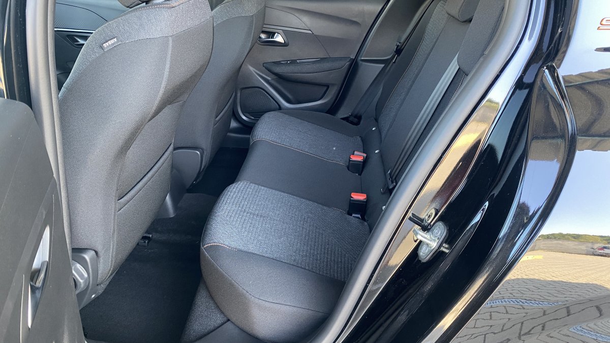 Peugeot 208 NEW 1.2 PureTech  STYLE 1.2 PureTech 100k BVM6 