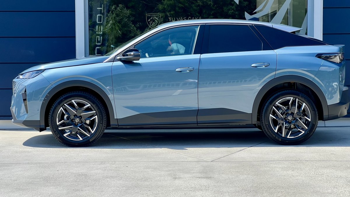 Peugeot 3008 Hybrid 1.2 Hybrid 145k GT e-DCS6 (MHEV) 