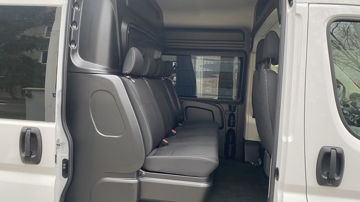 Opel Movano NEW 2.2 BlueHDi Furgon 7 miest 435 L4H2 s kamerou