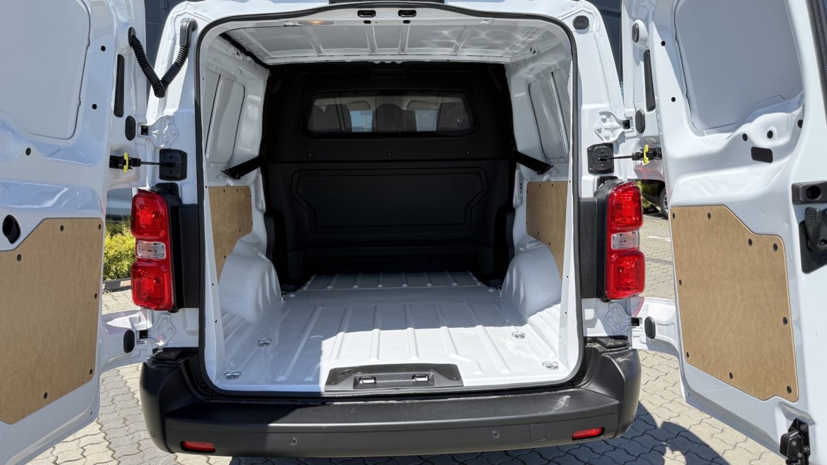 Peugeot Expert Furgon 2,2 HDi Expert Polocombi L3 2.2 BlueHDi 150 EAT8