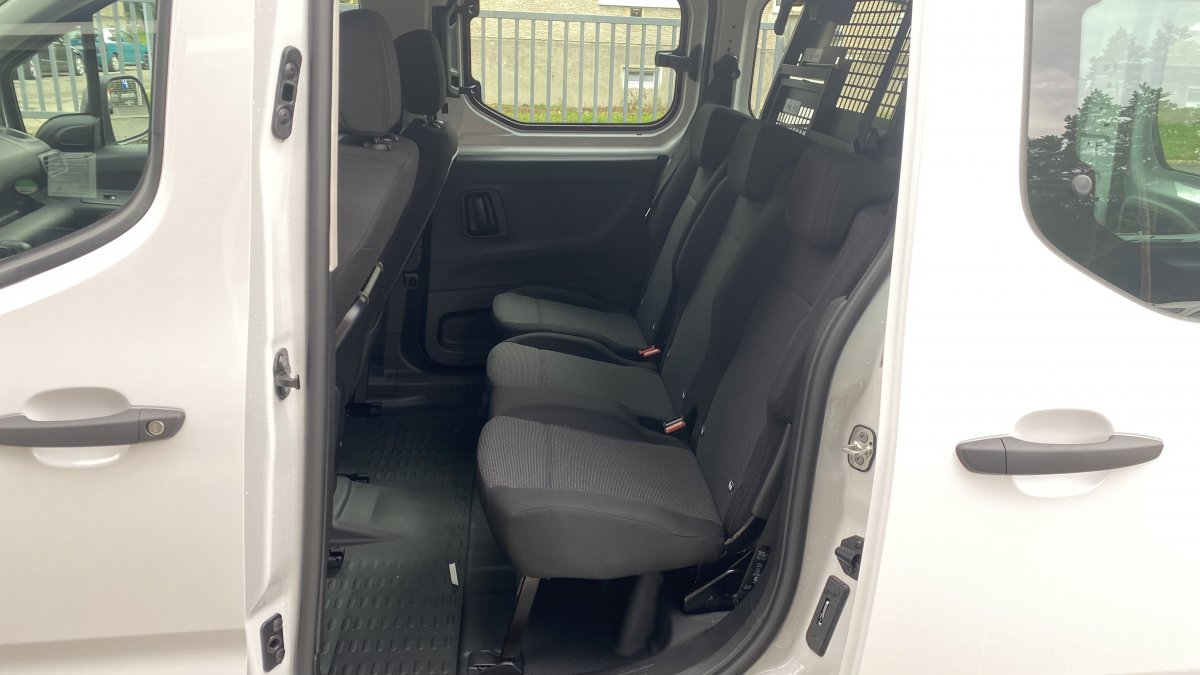 Peugeot Partner 1,5 BlueHDi Partner FT Pro L2 5 miest 100k