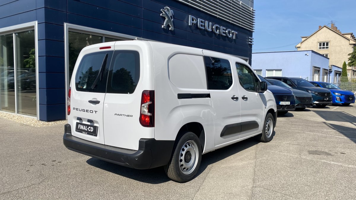 Peugeot Partner Furgon 1,5 BlueHDi Partner FT Pro L2 5 miest 100k