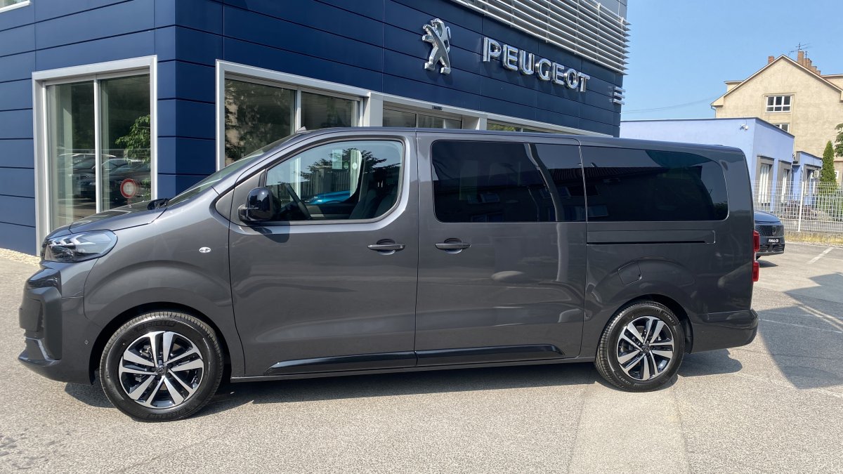 Peugeot Traveller 2,0 BlueHDi Business VIP + koža L3 7 miest 