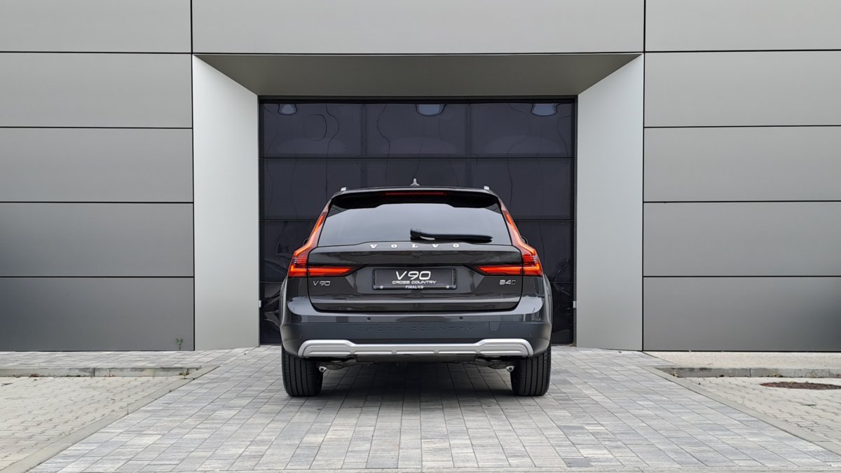 Volvo V90 CROSS COUNTRY B4 (D) Core AT8 AWD