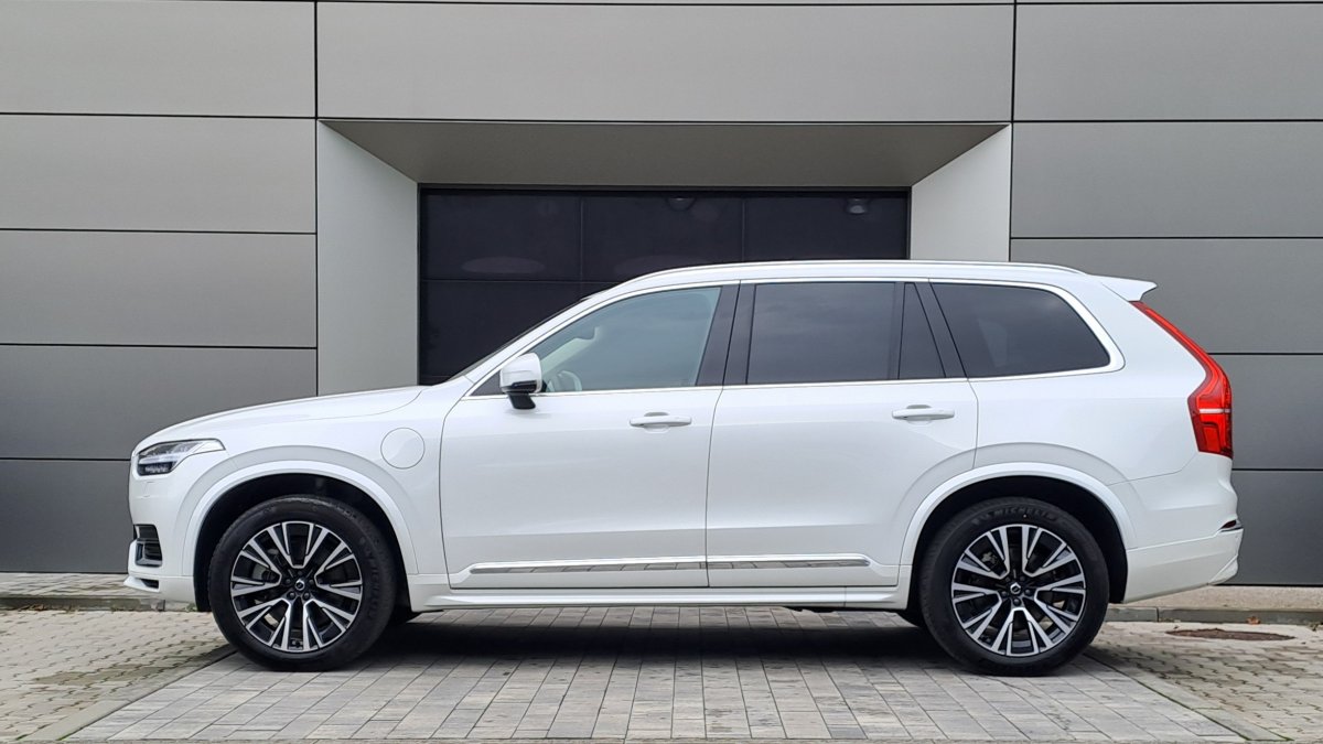 Volvo XC90 T8 (P) Core AT8 AWD 7 miest eAWD
