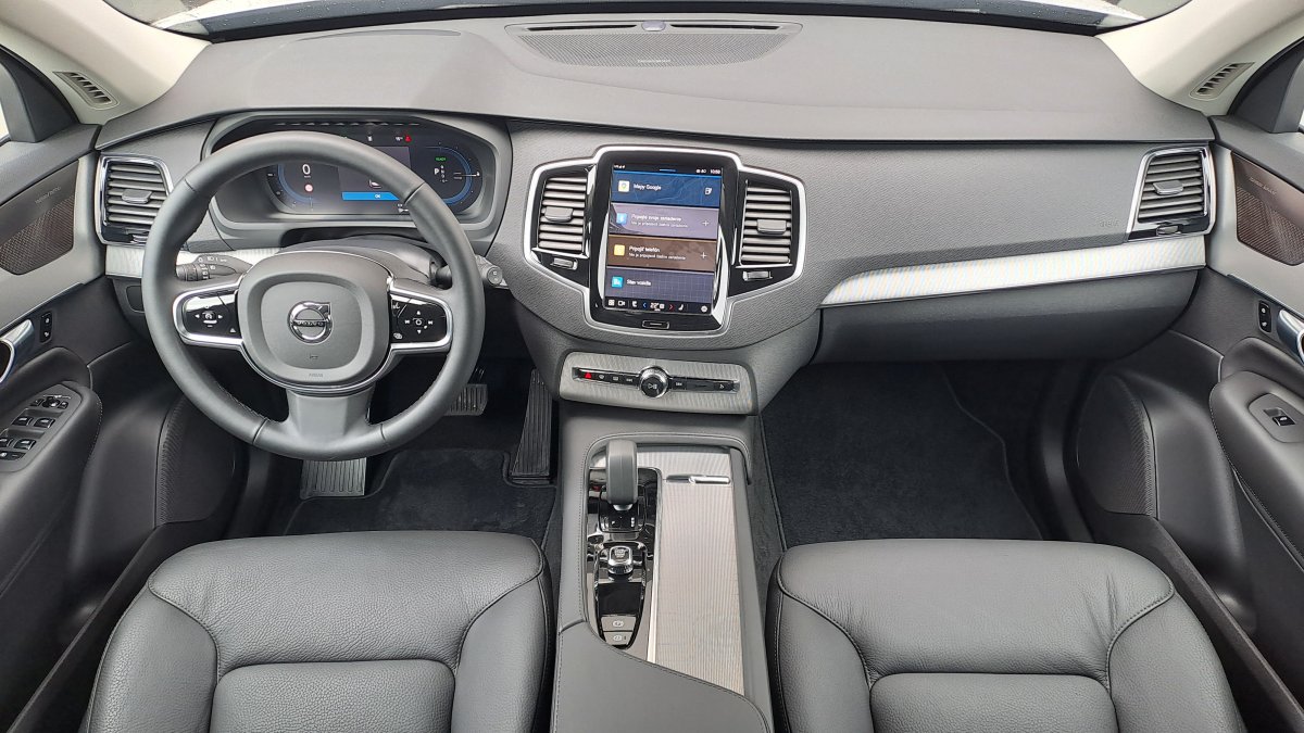 Volvo XC90 T8 (P) Core AT8 AWD 7 miest eAWD