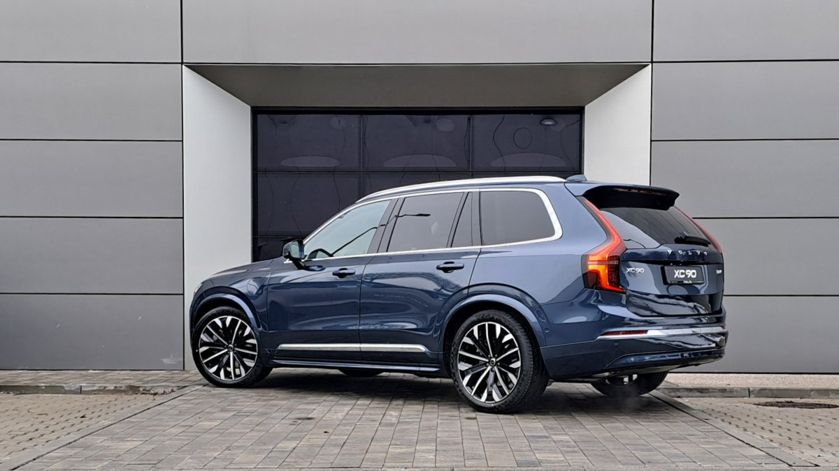 Volvo XC90 T8 (P) Plus Bright AT8 AWD 7 miest eAWD
