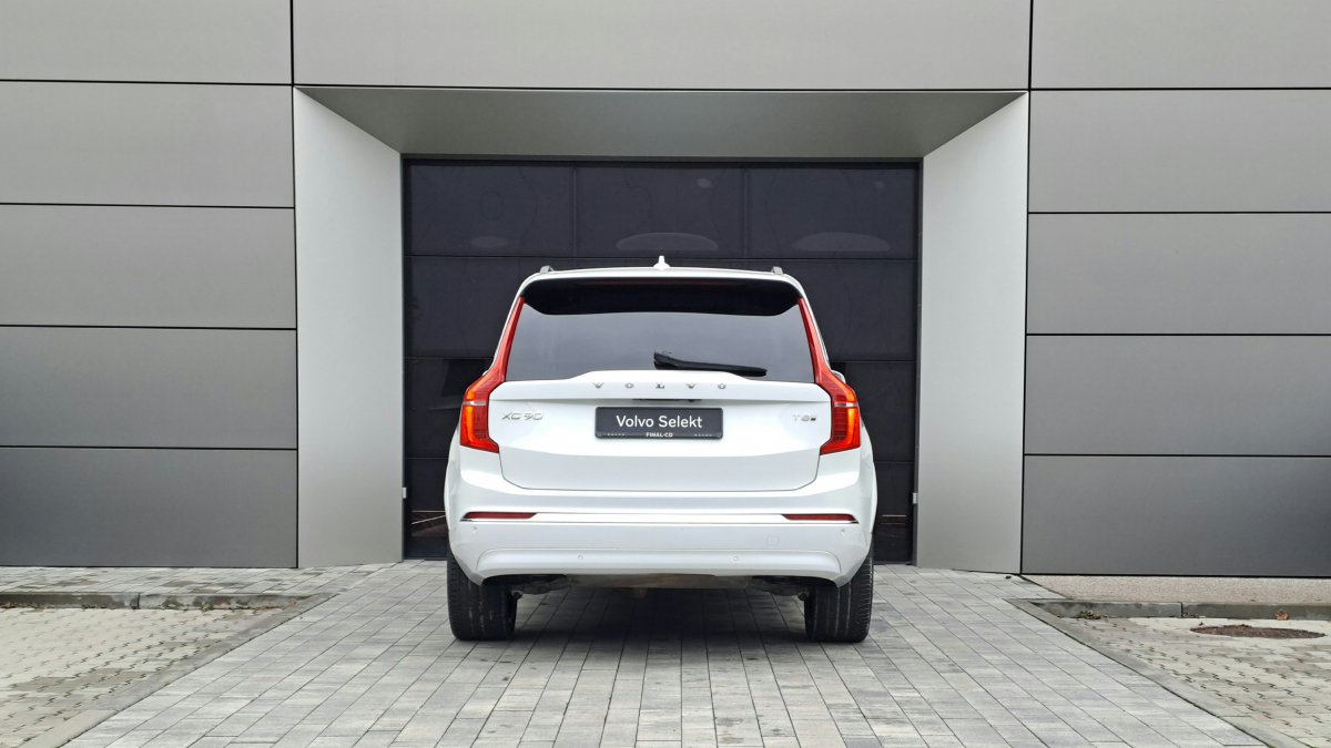 Volvo XC90 T8 (P) Plus Dark AT8 AWD 7 miest eAWD