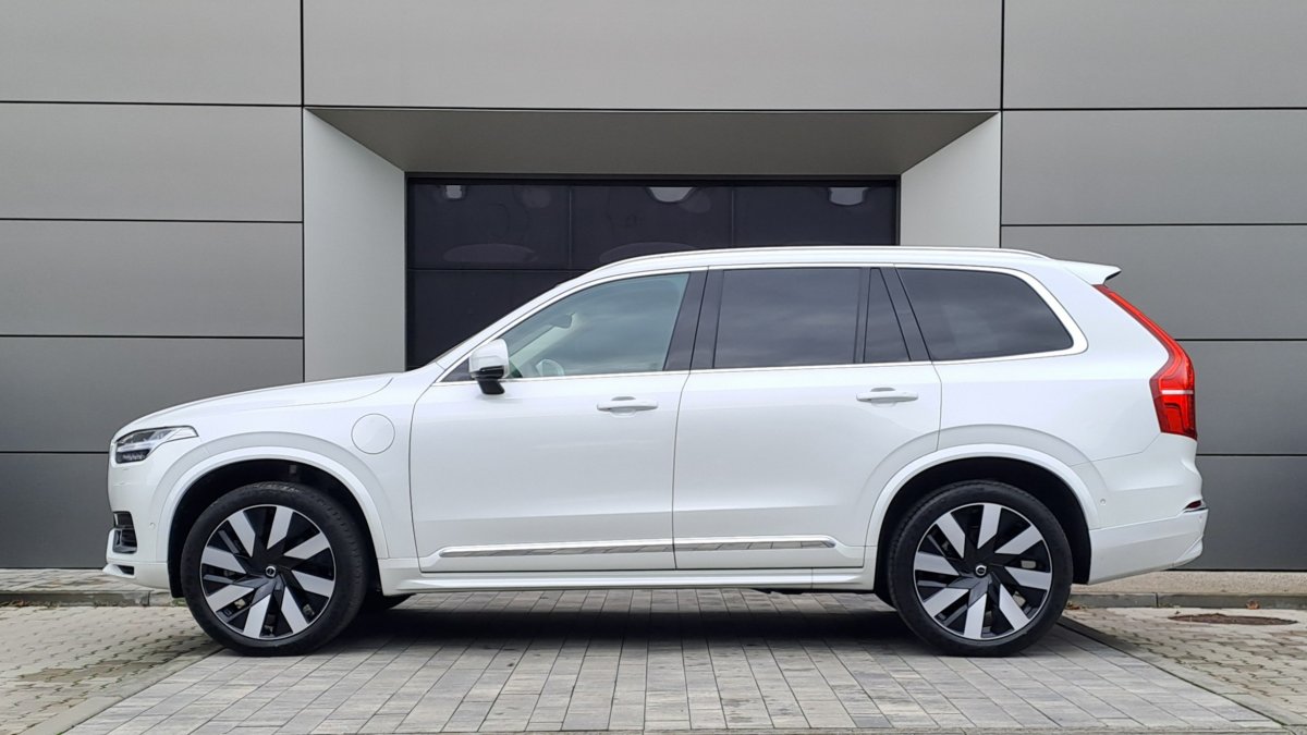 Volvo XC90 T8 (P) Plus Dark AT8 AWD 7 miest eAWD